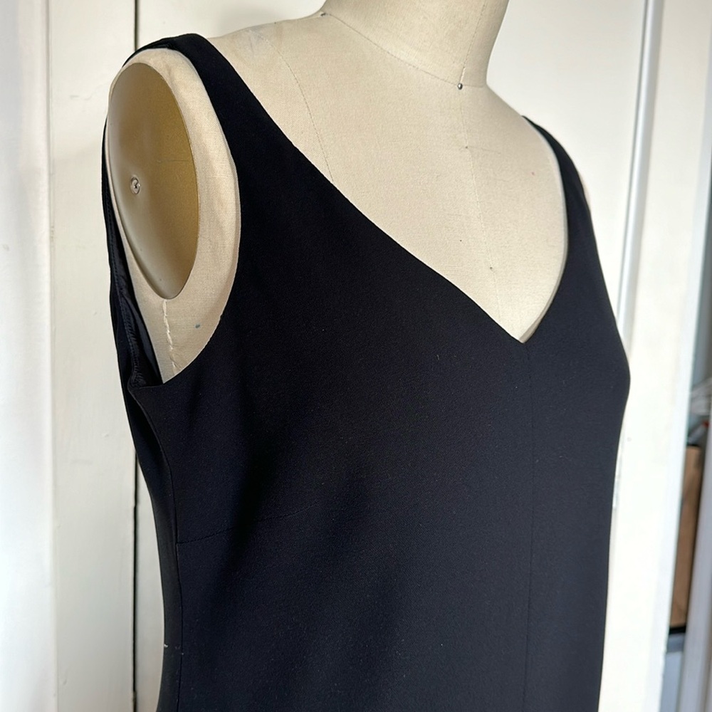 Perfect black dress for any occasion 💐💝👏😍